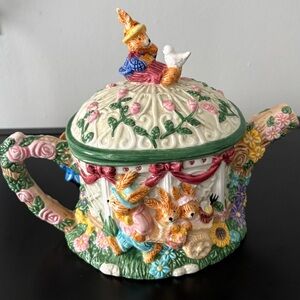 Mercuries Bunny Rabbit Easter Ceramic Teapot - Used